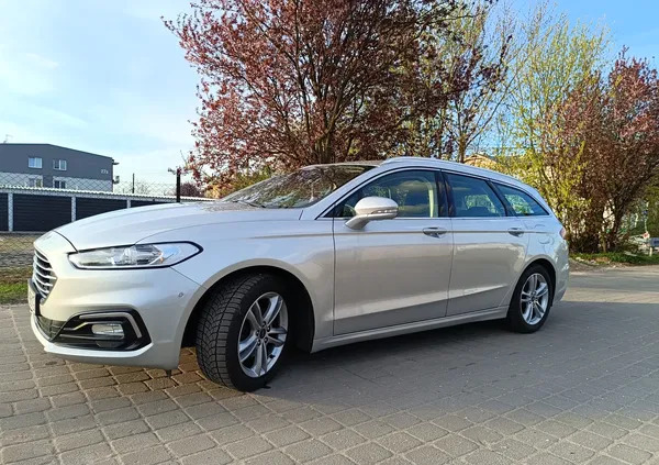 kujawsko-pomorskie Ford Mondeo cena 61900 przebieg: 151000, rok produkcji 2019 z Jarosław